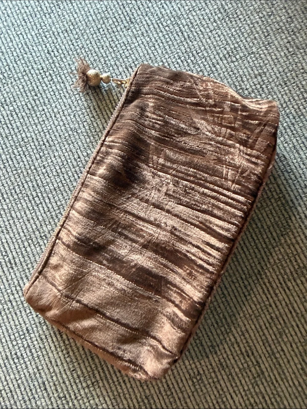 Vince Camuto Brown Velvet Textured Cosmetic Case Beaded Tassel Inside Zip Pocket